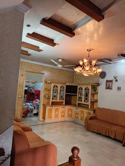 Prime Location 10 Marla House For sale In Sabzazar Scheme - Block G Lahore