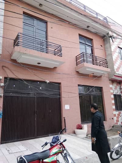 Prime Location In Sabzazar Scheme House For sale Sized 5 Marla