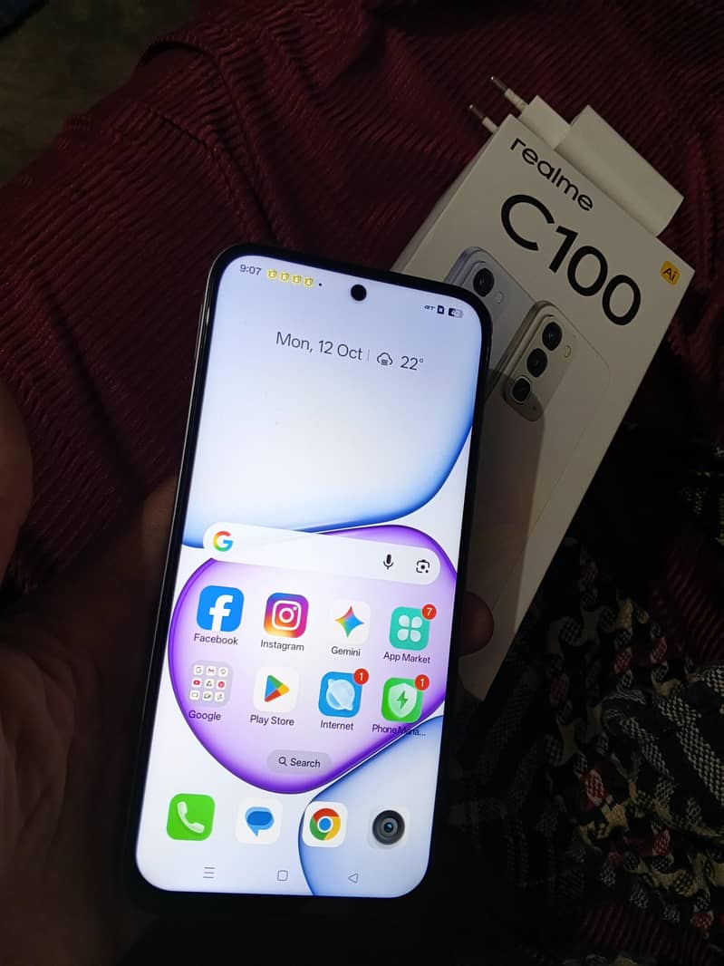 Realme C100 4
