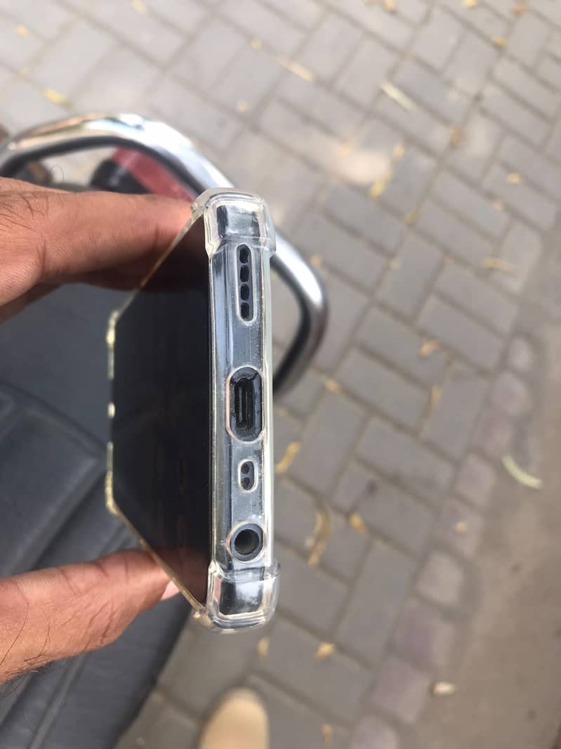 Realme C35 2
