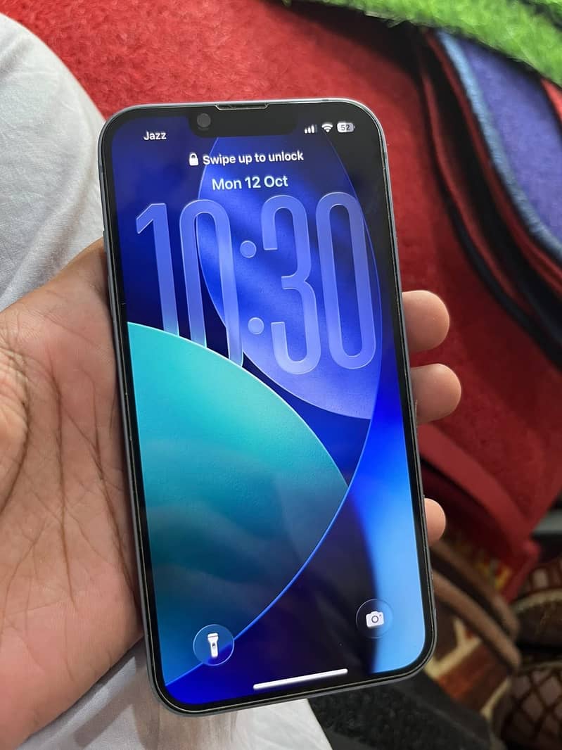 Apple iPhone 14 3