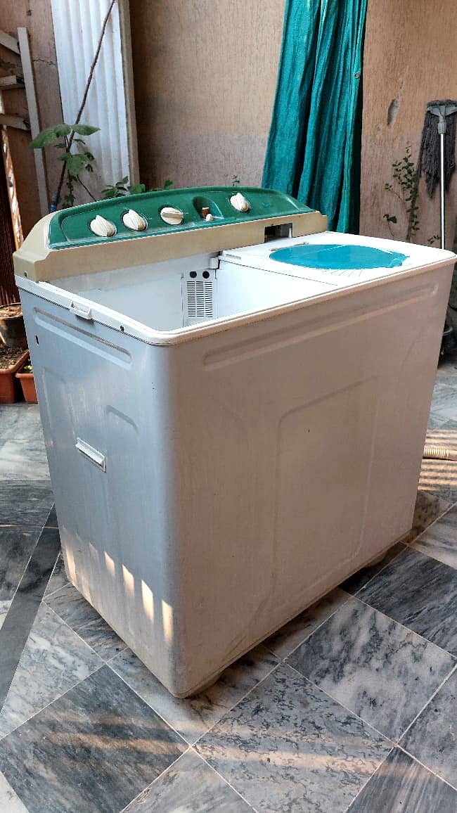 Semi-Automatic washing machine 2
