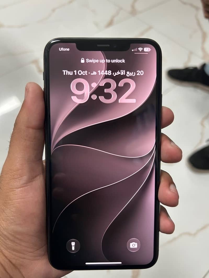 Apple iPhone 11 Pro Max 1