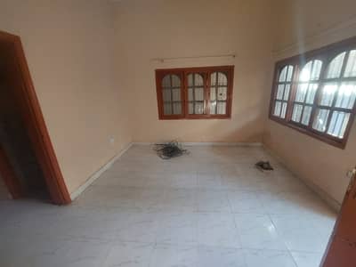 2 Bedroom Lounge Drawing Dining Ground Floor Portion For Rent
