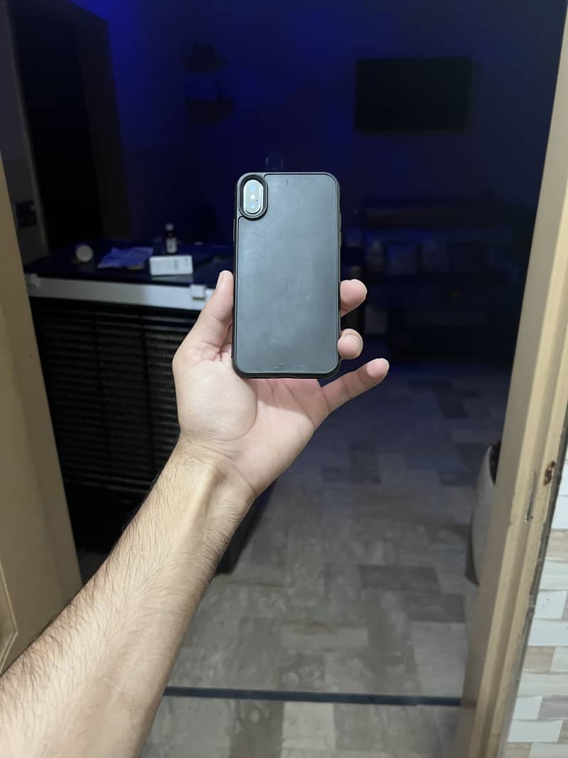 Apple iPhone X 0