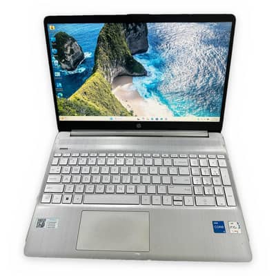 HP 15s-fq5886TU | Core i5 12th Gen | 16GB RAM | 512GB SSD