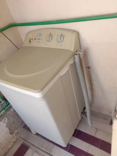 Urgent Sale Washing Machine – Excellent Working Condition