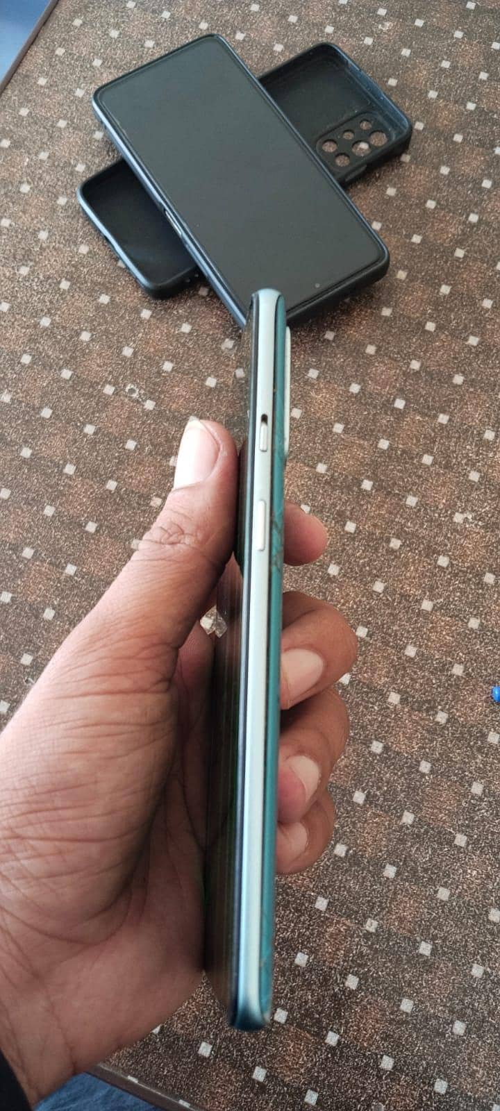 One Plus 9R 5