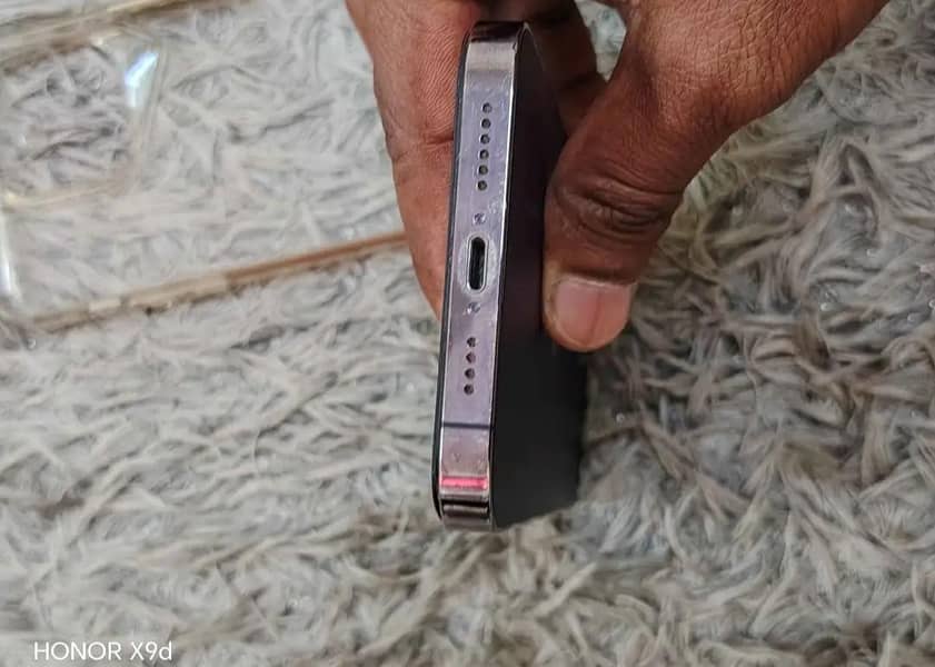 iPhone 14 Pro Max approved 5