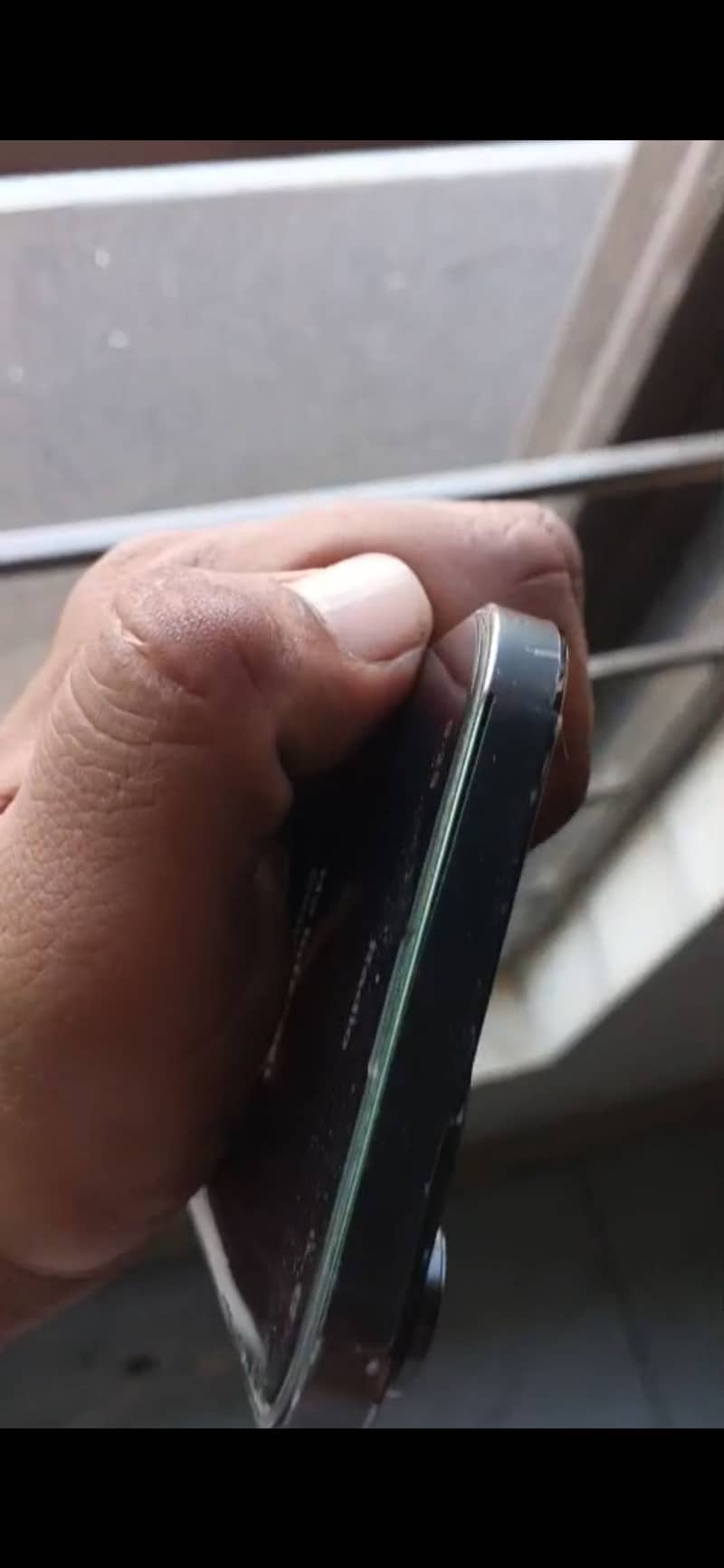 Apple iPhone 13 Pro Max 1