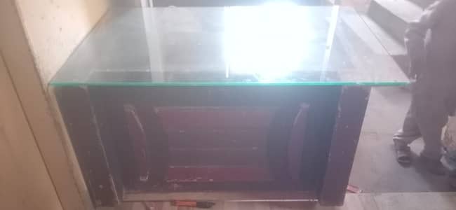 Glass Table & 3 Sofas