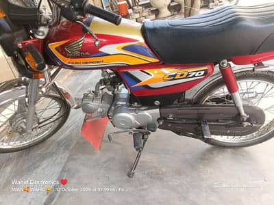 Honda CD 70 red colour 2025 model