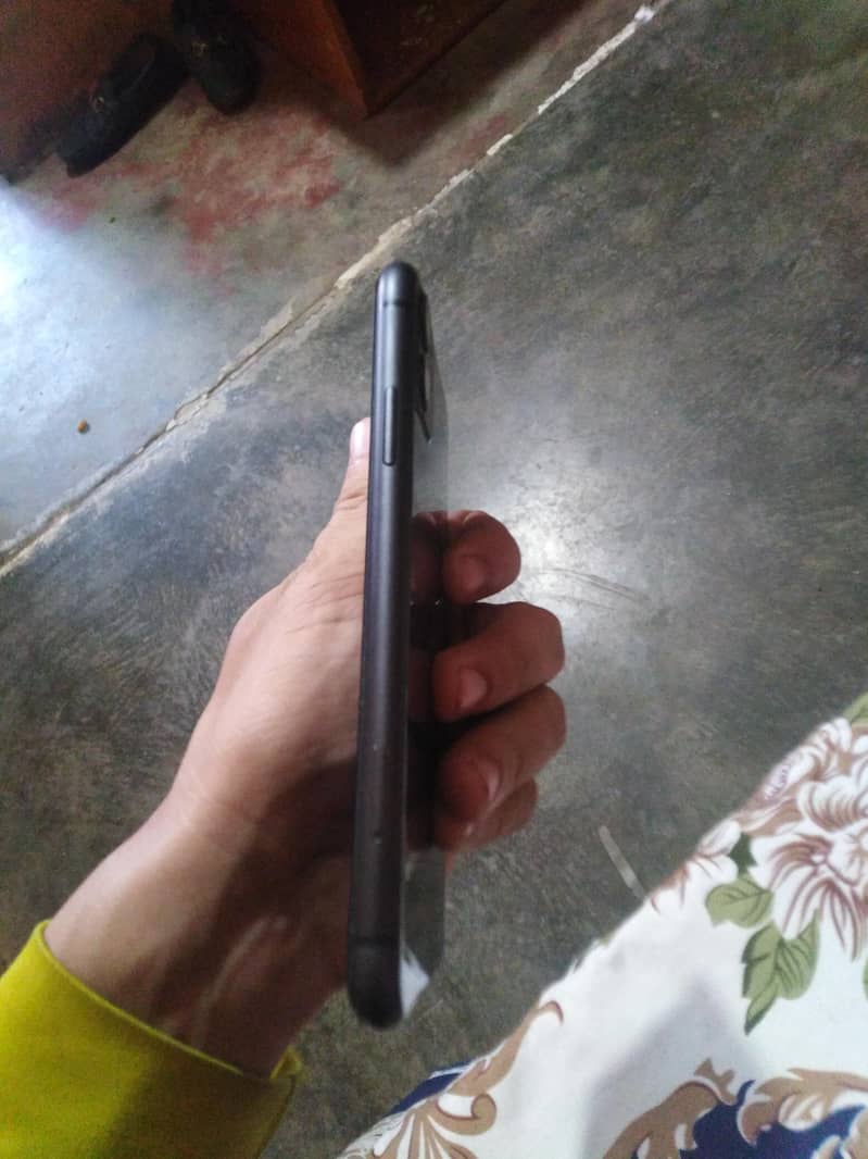 Iphone 11 3