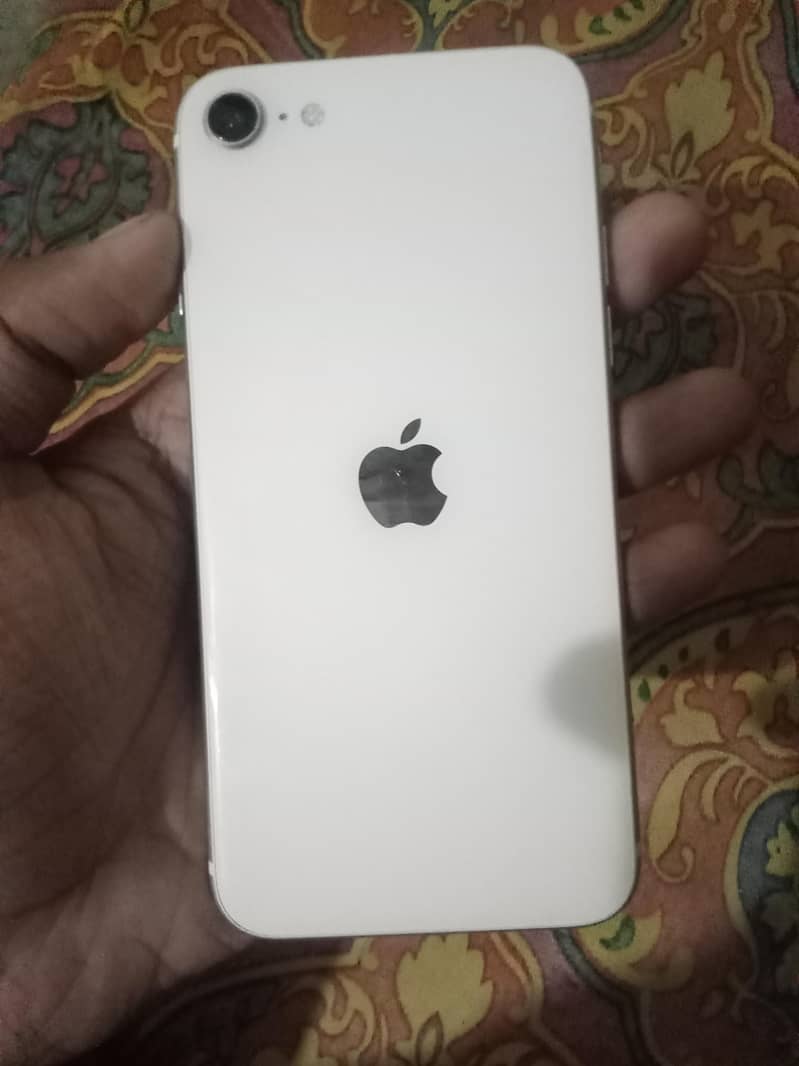 Apple iPhone SE 3