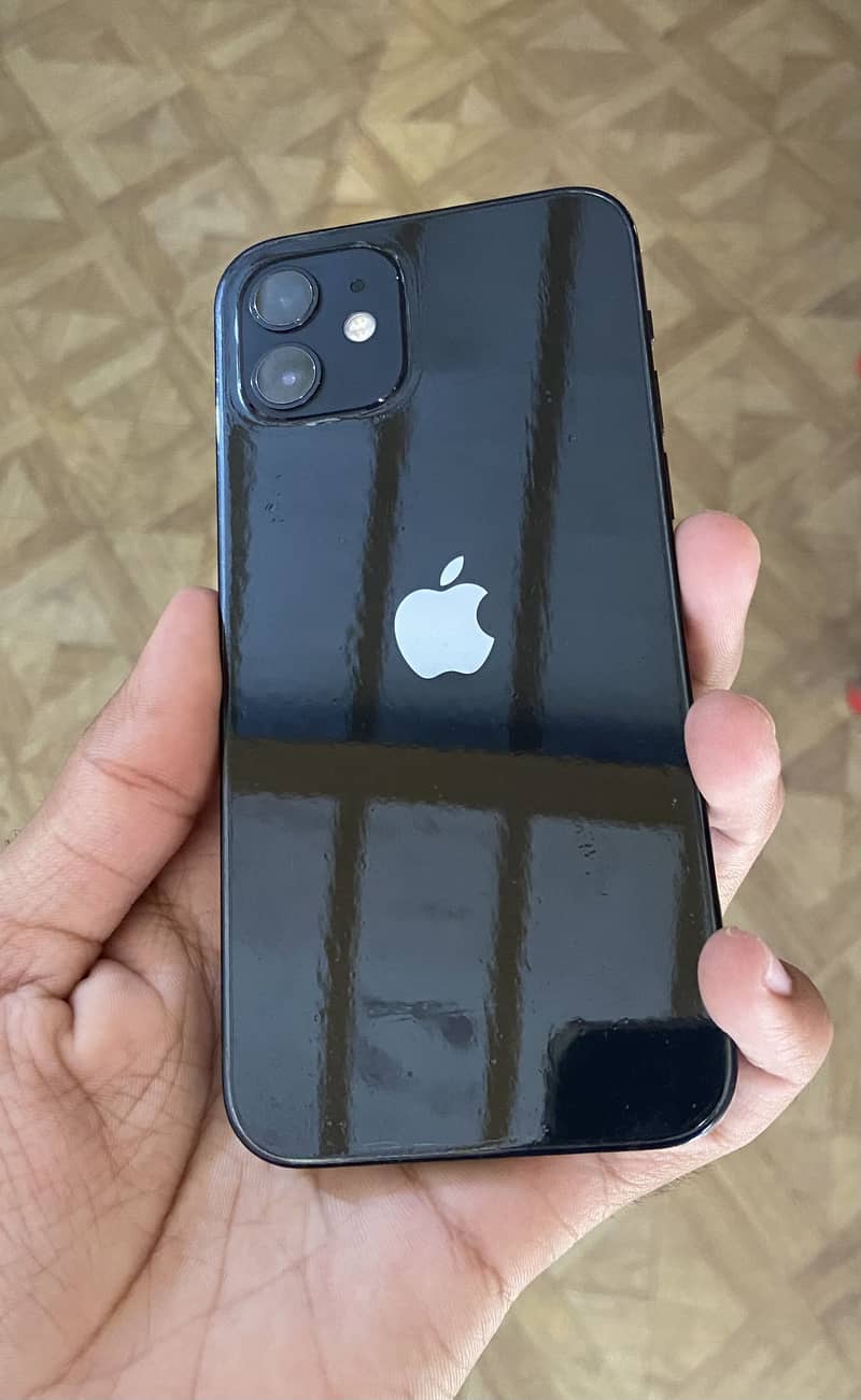 Apple iPhone 12 2