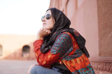 I need urgent out of city visiting female