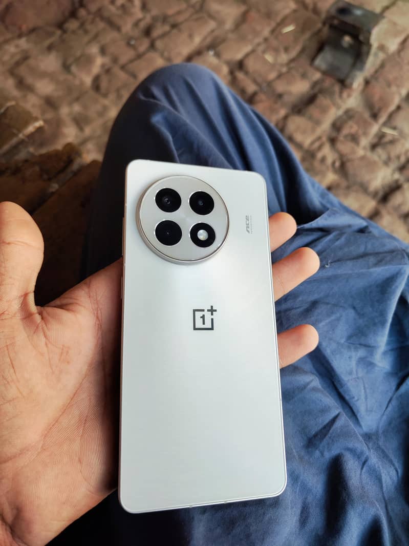 One Plus Ace 5 1