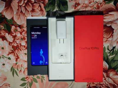 One Plus 10 Pro