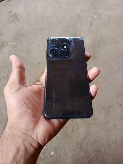 tacno spark 10c full box hi no open no repair 8.128