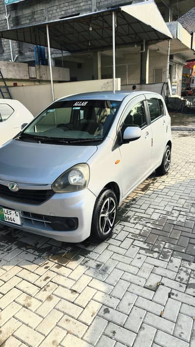 Daihatsu Mira 2013