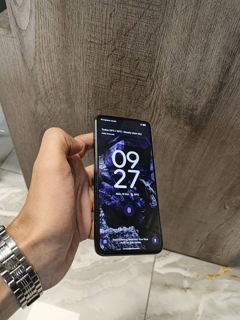 Google Pixel 8 2