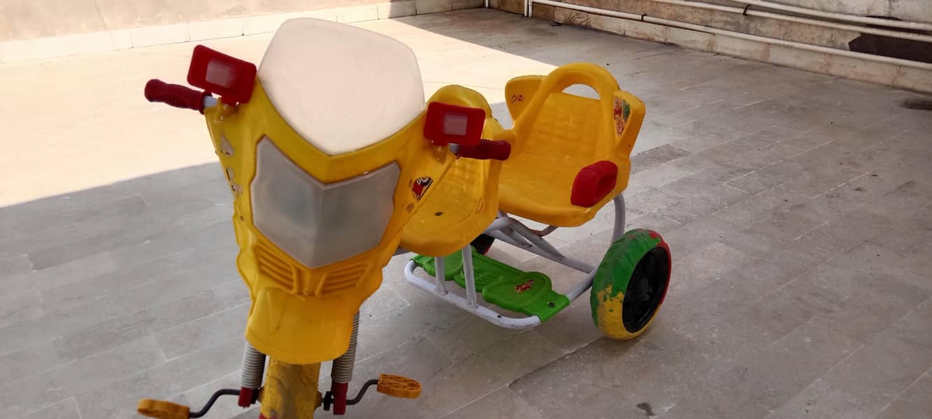 TWO SEATER BABY CYCLE SUITABLE FOR KIDS FROM 2-4 YEARS 6000 Rs 3