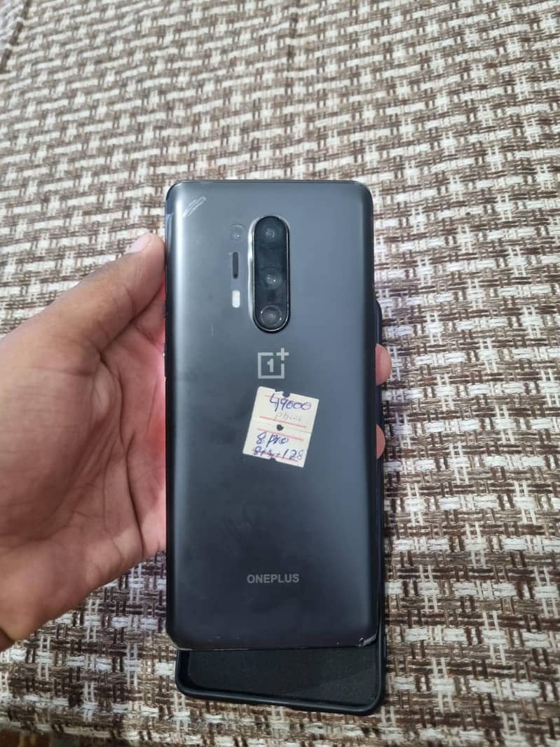 One Plus 8 pro 0