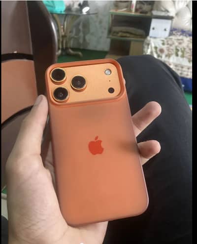 Apple iPhone XR – 17 Pro Converted