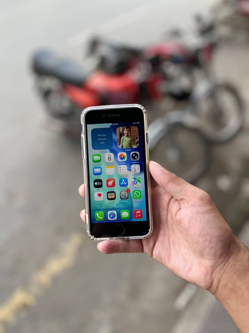 Apple iPhone SE 2