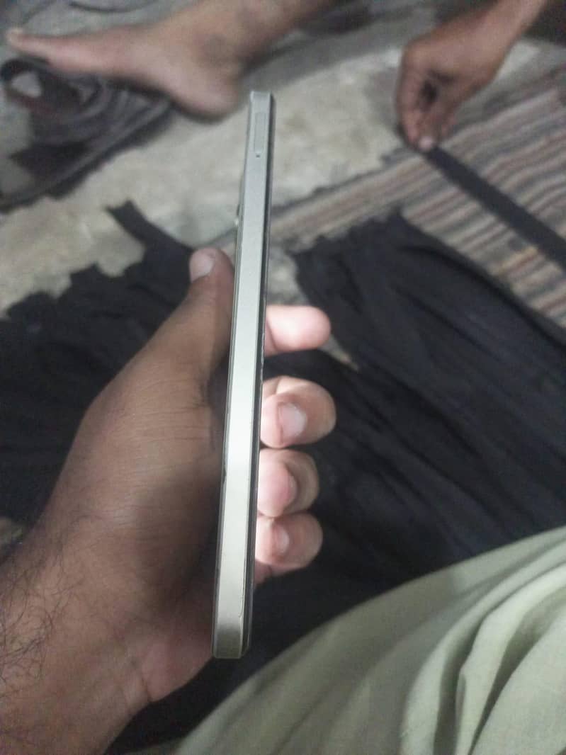 Realme C53 1