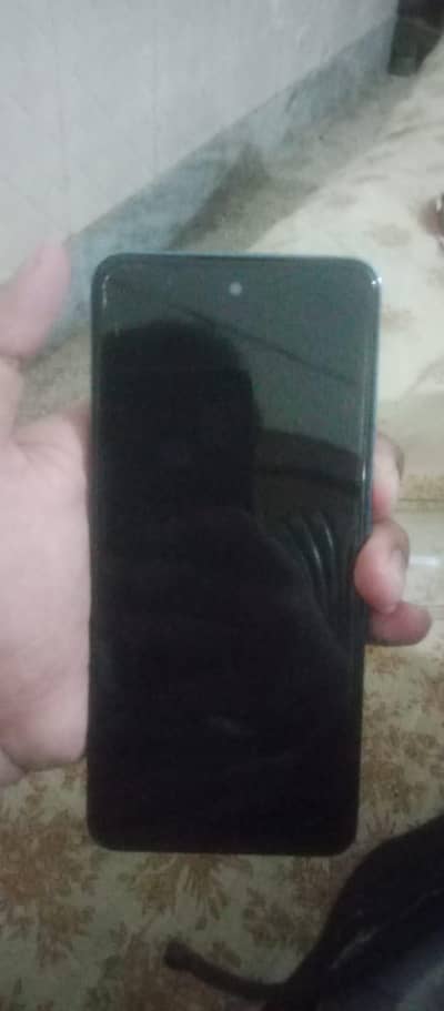 Tecno spark 20