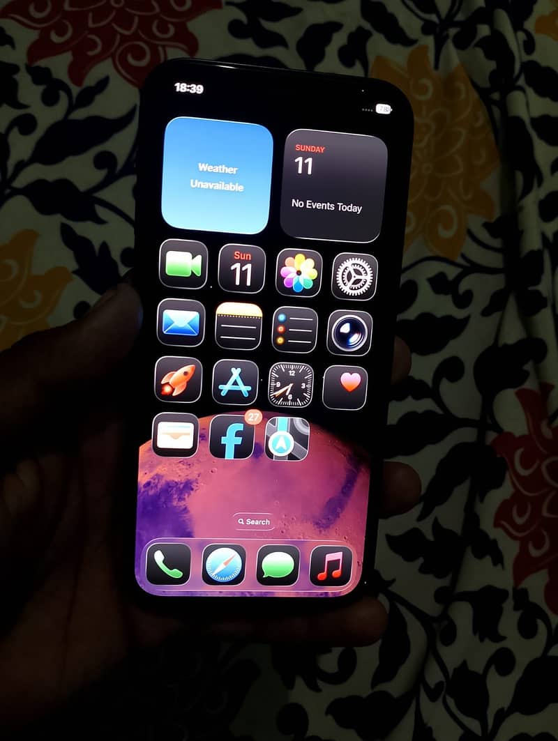 Apple iPhone 12 1