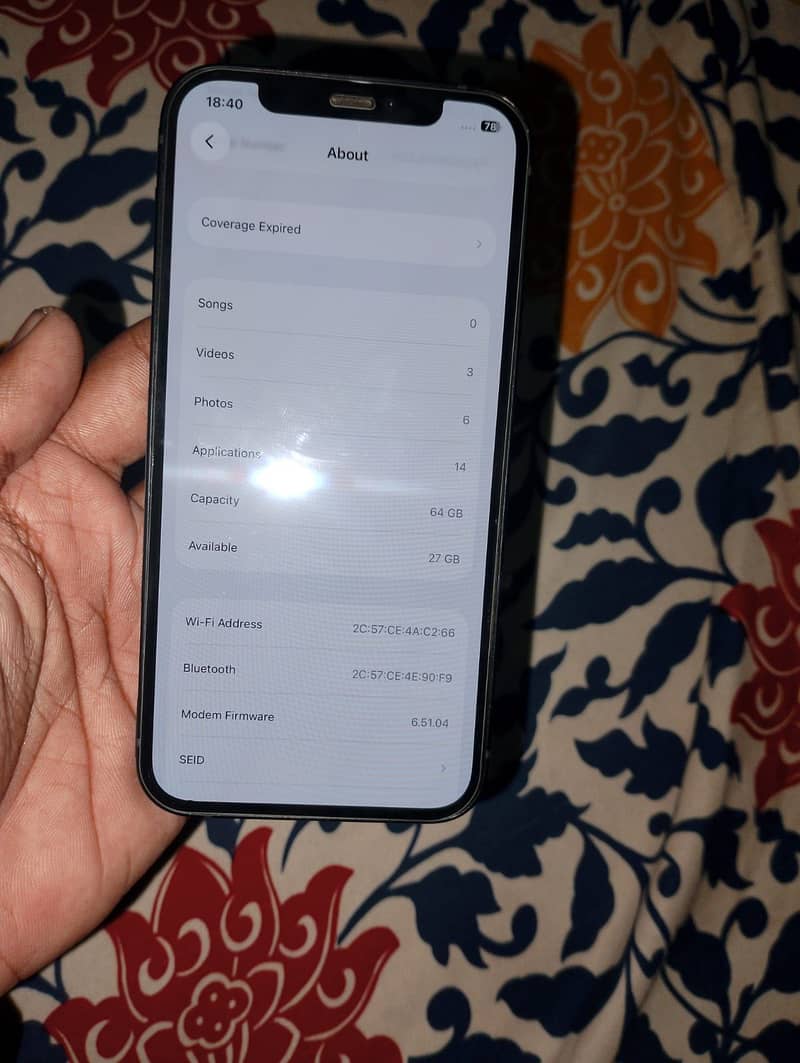 Apple iPhone 12 8