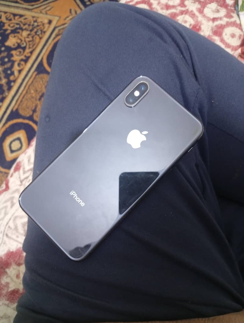 Apple iPhone X 0