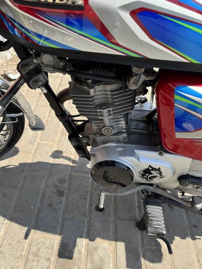 Honda 125 22 model contact just WhatsApp