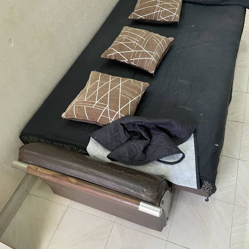 Sofa come bed 2