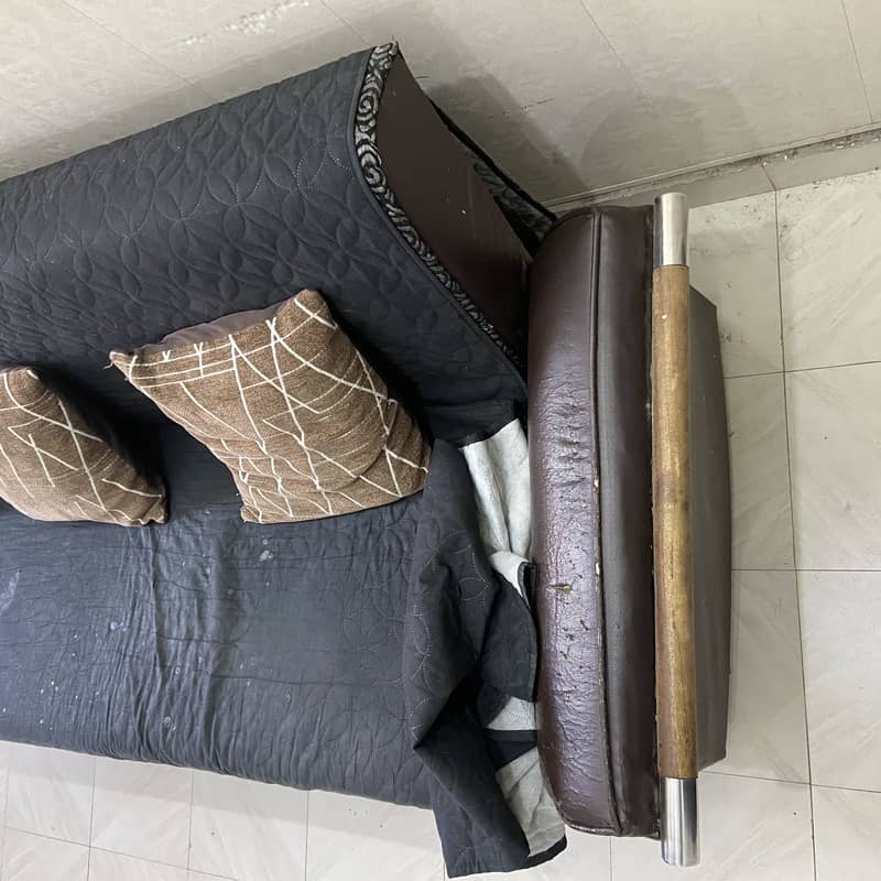 Sofa come bed 5