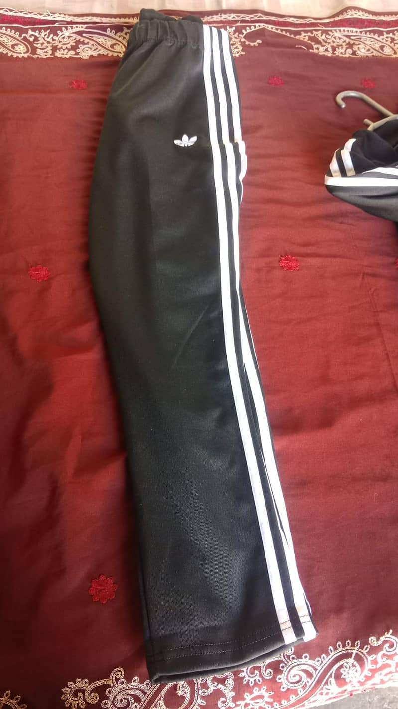 track suit 2