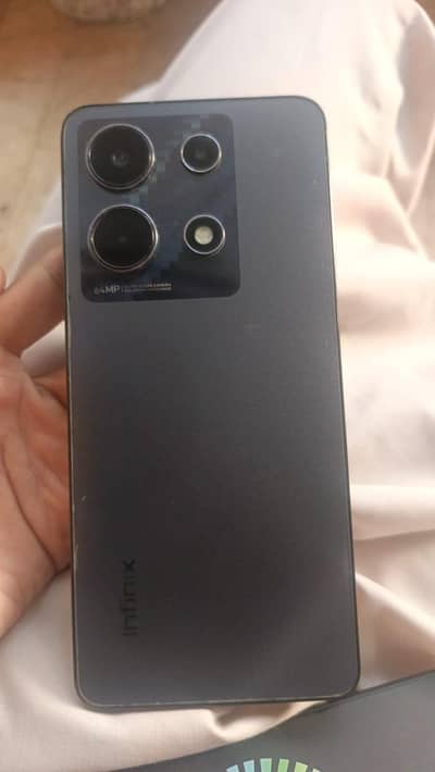 Infinix Note 30