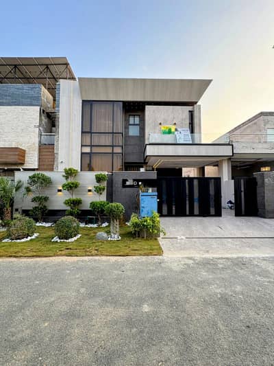 12 Marla Brand New Ultra Modern House for Rent in Valencia Town, Lahore