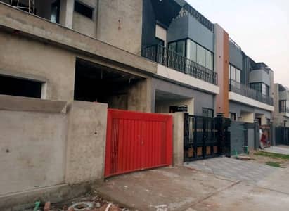 Facing Park 4 Marla House In Buch Villas Phase 2 - Manik Block Is Available