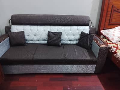 5 seater sofa set for sale Rs -20000