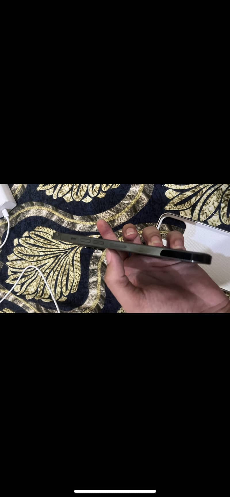 Apple iPhone 13 Pro Max 4