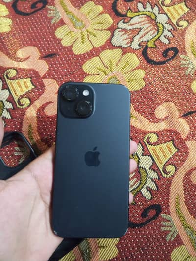 Apple iPhone 15