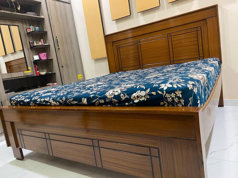 bed for sell 5