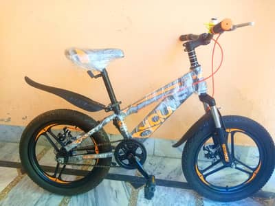 imported 18 inch cycle for sale only one month use.