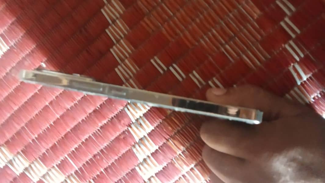 Infinix Note 40 4