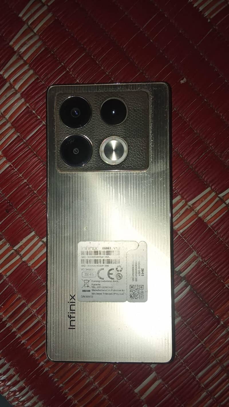 Infinix Note 40 5