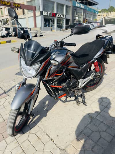 Honda CB 150F