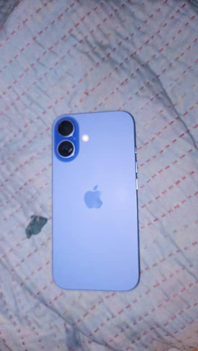 Apple iPhone 16